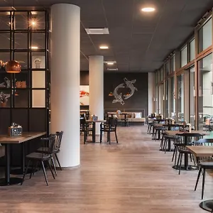 - The Niu Tab Main Station By Ihg Hotel Düsseldorf
